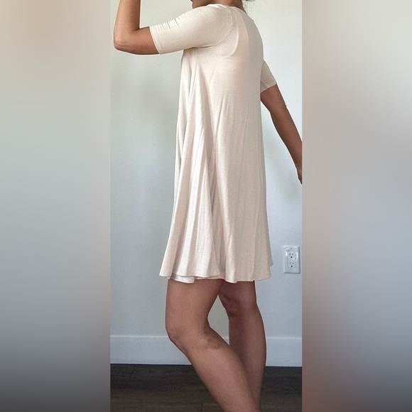 FOREVER21 Ivory dress, Size S - Picture 3 of 9